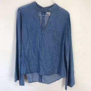 Cloth & Stone bell sleeve denim top